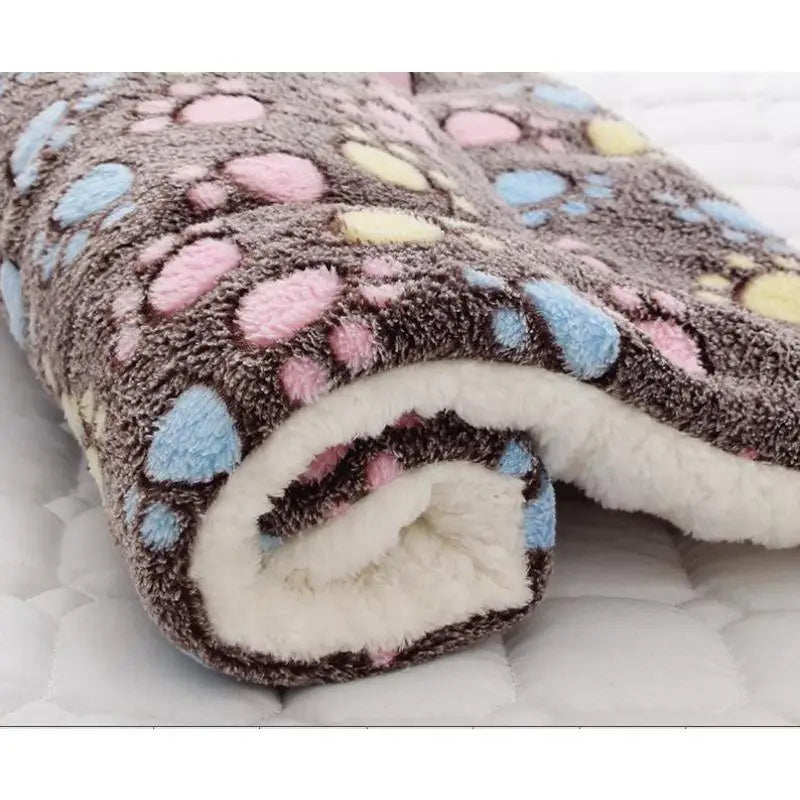 Pet Sleeping Mat Dog Bed Cat Bed Soft Hair Thickened Blanket Pad Fleece Home Washable Warm Bear Pattern Blanket Pet Supplies